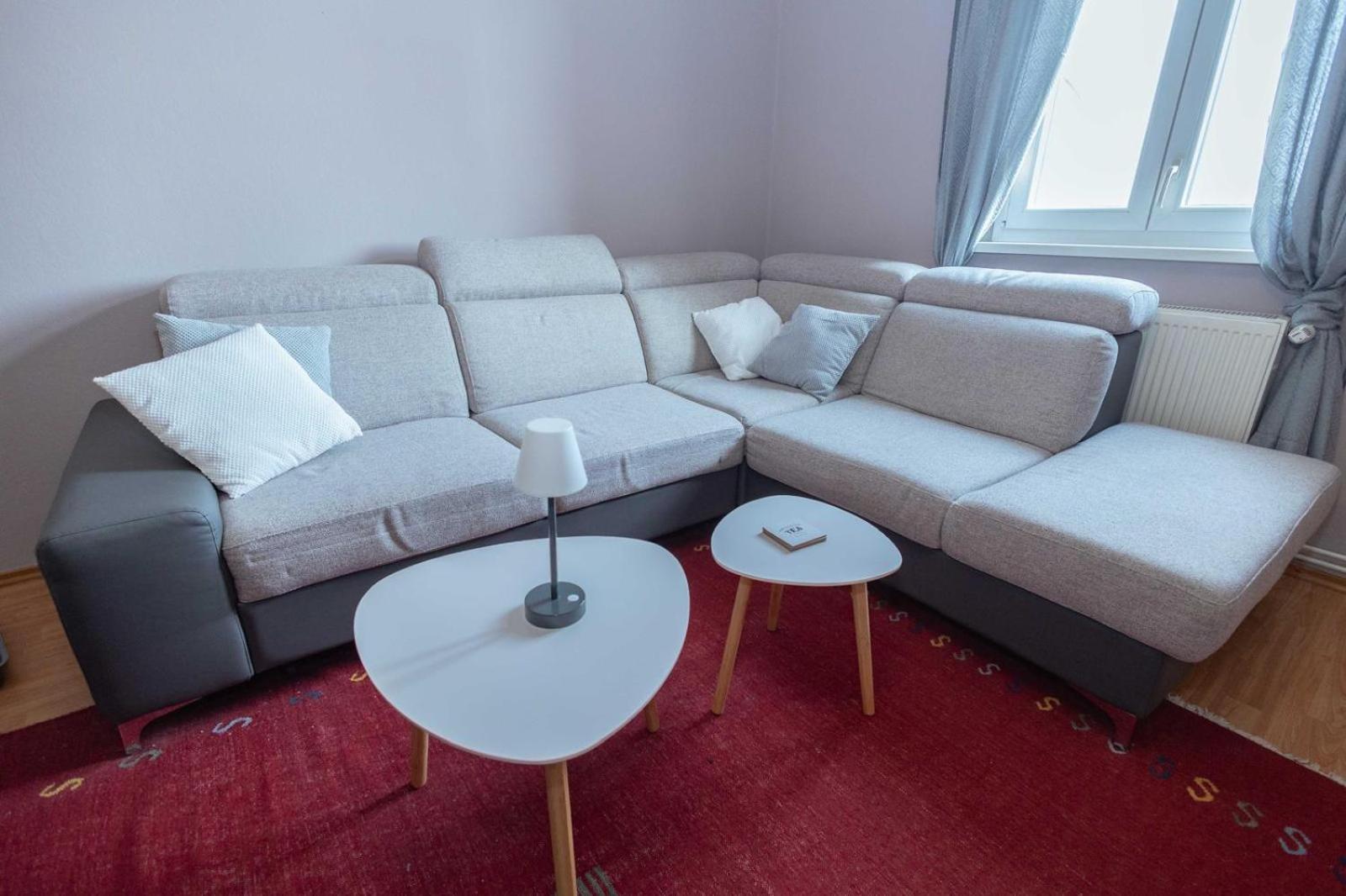 Apartman Tia *